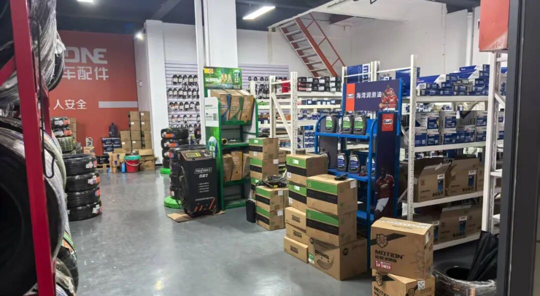 1758699148840568.jpg 640-2.jpg